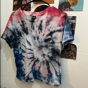 Super cute Tie dye T shirt/crop